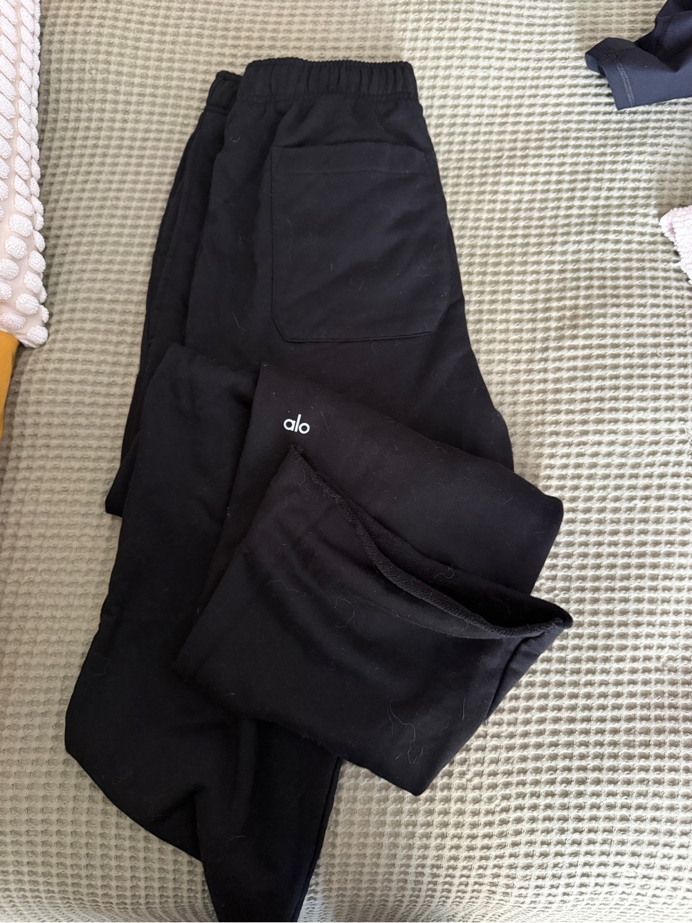 ALO Yoga straight leg pants